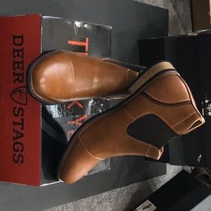 Brand New Men’s Argos in Tan
